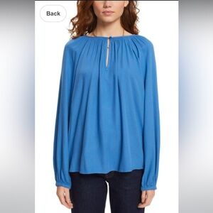 💕3/$25💕 edc by Esprit Key Hole Blouse